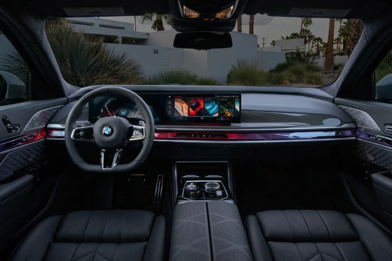 BMW i7 interieur avant