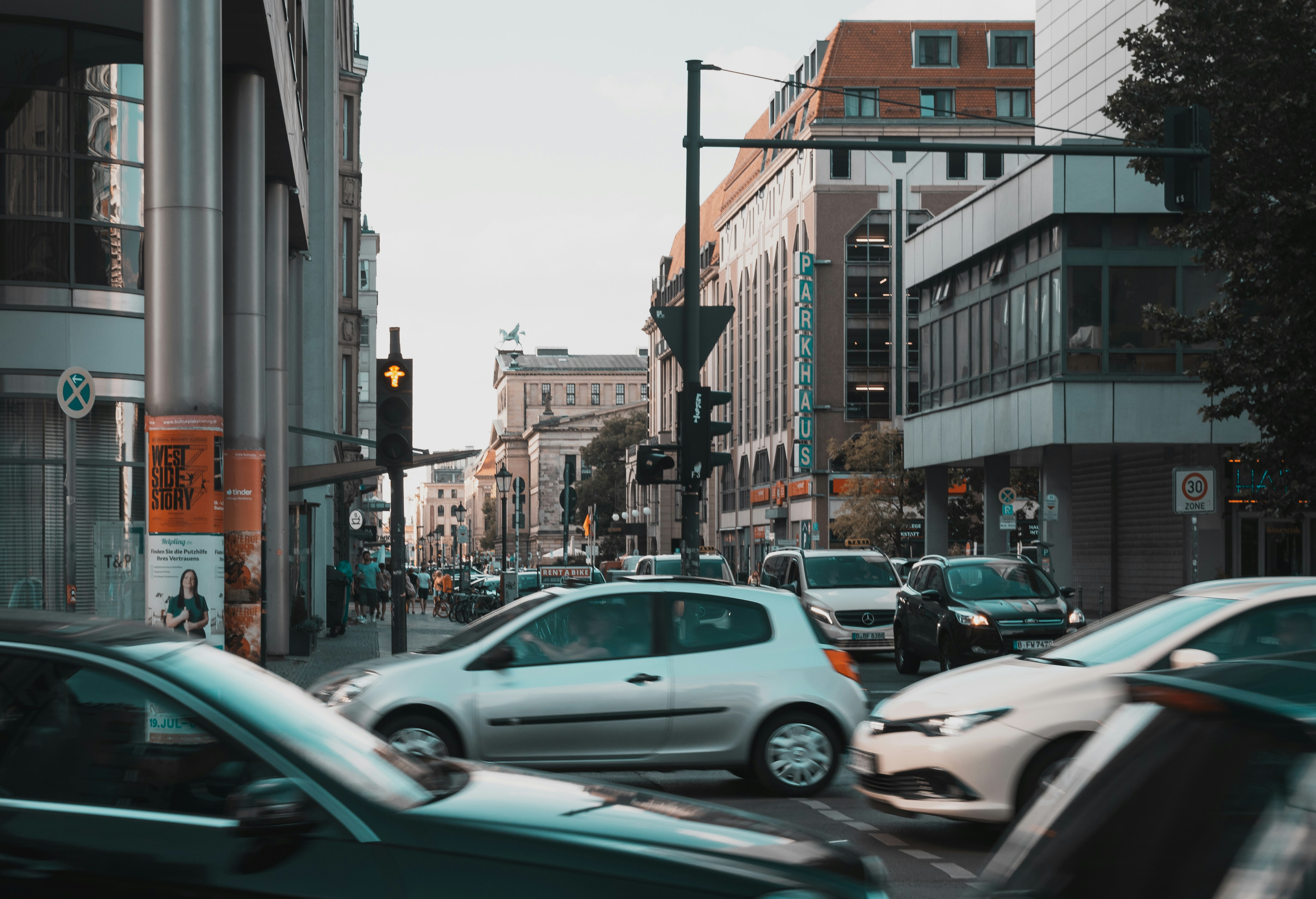 traffic on a busy city street 