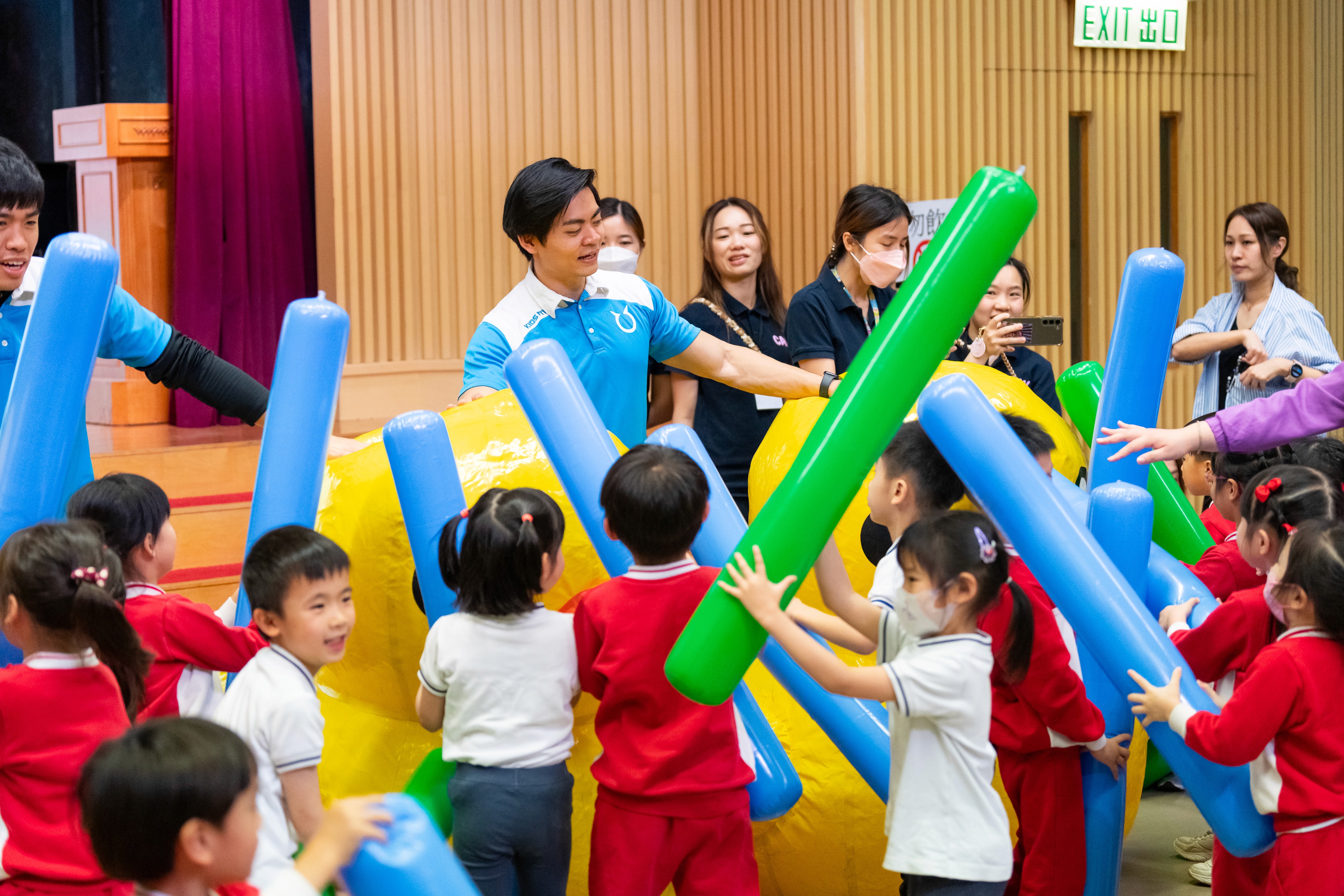 KIDS FIT《充氣香腸運動會》