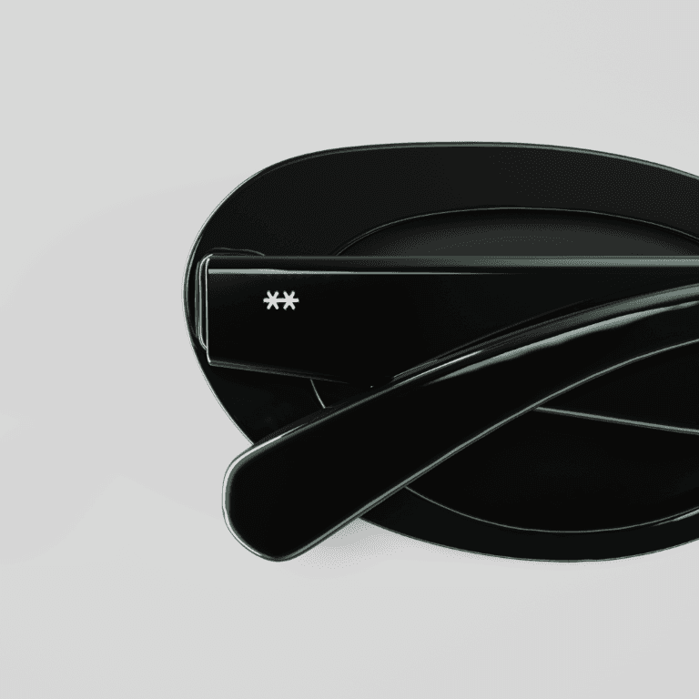 High-end CGI product render by Este Studio