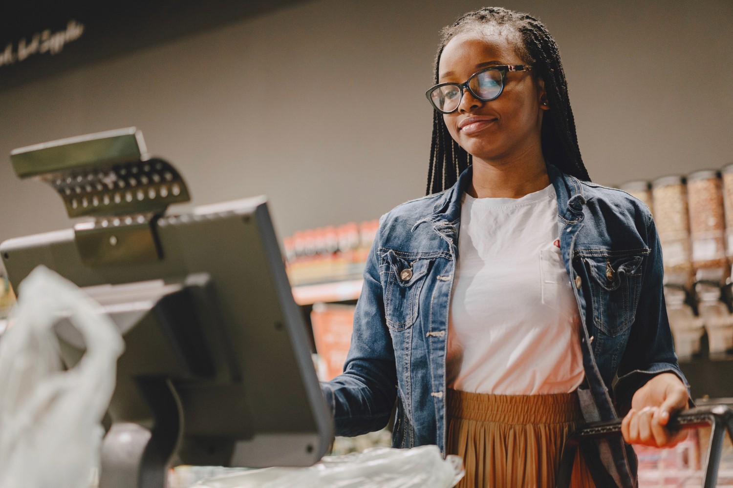 quarin customer support agent image