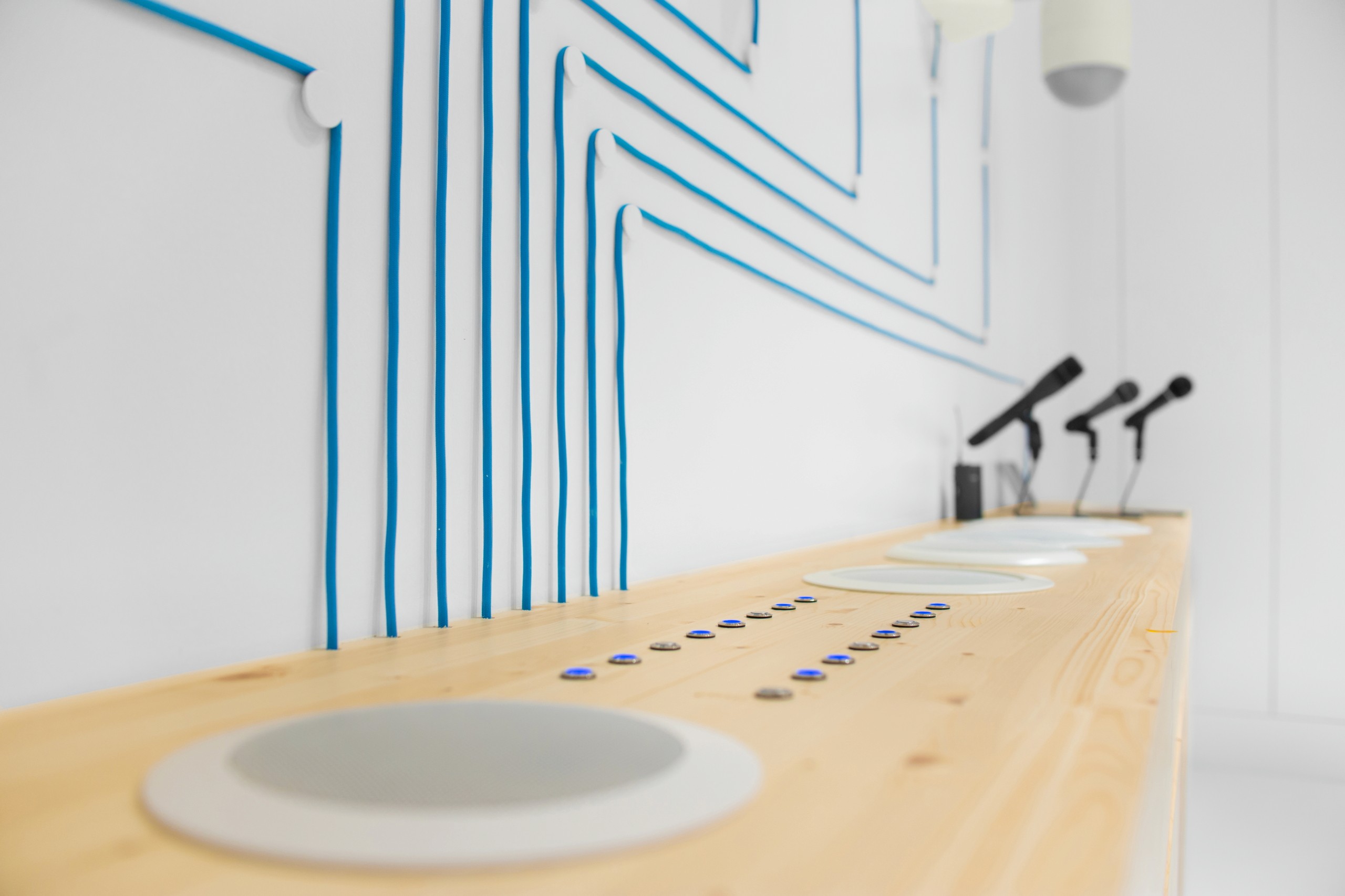 avio showroom_details2_kroki studio