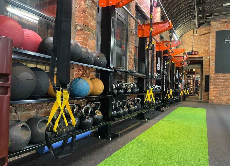 A body of water filled with lots of boats