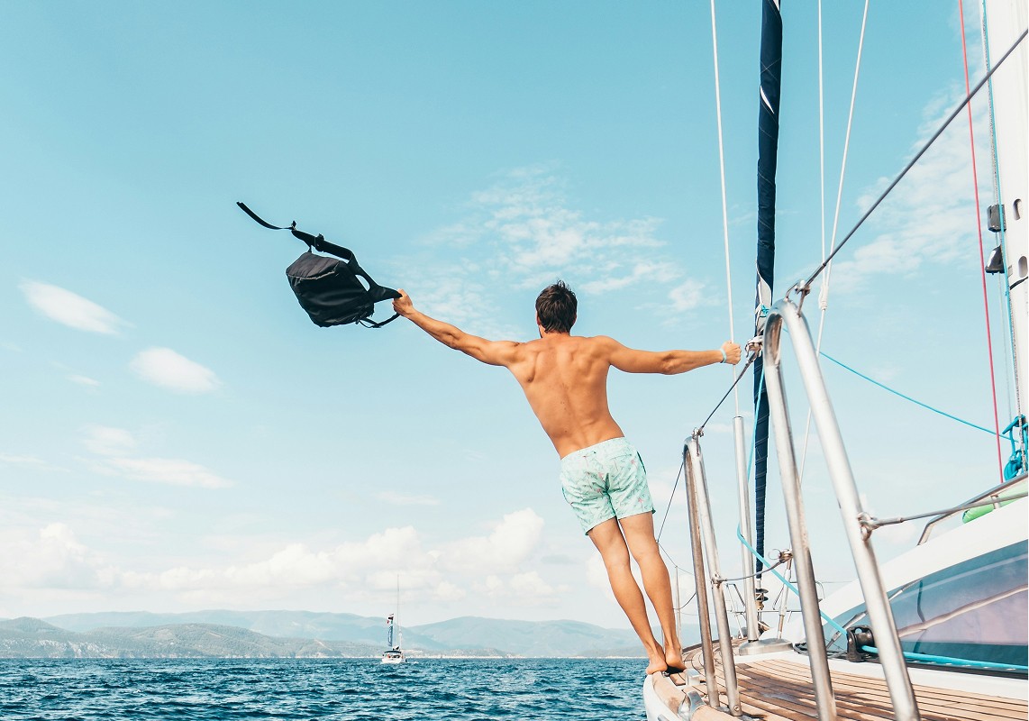 yacht-img