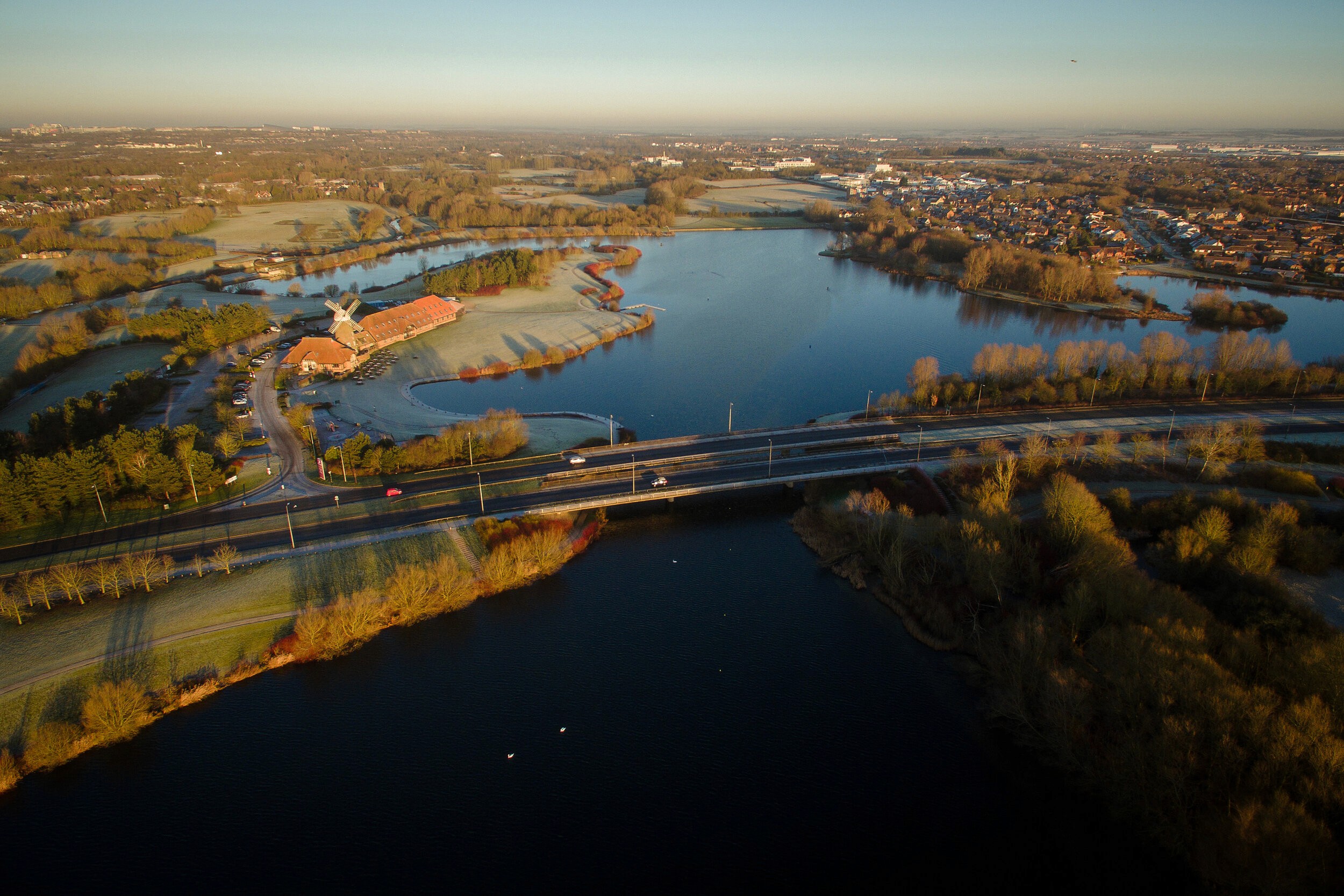 161229-Caldecotte-Lake-Drone-23-Edit.jpg