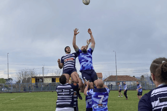 rugby lineout