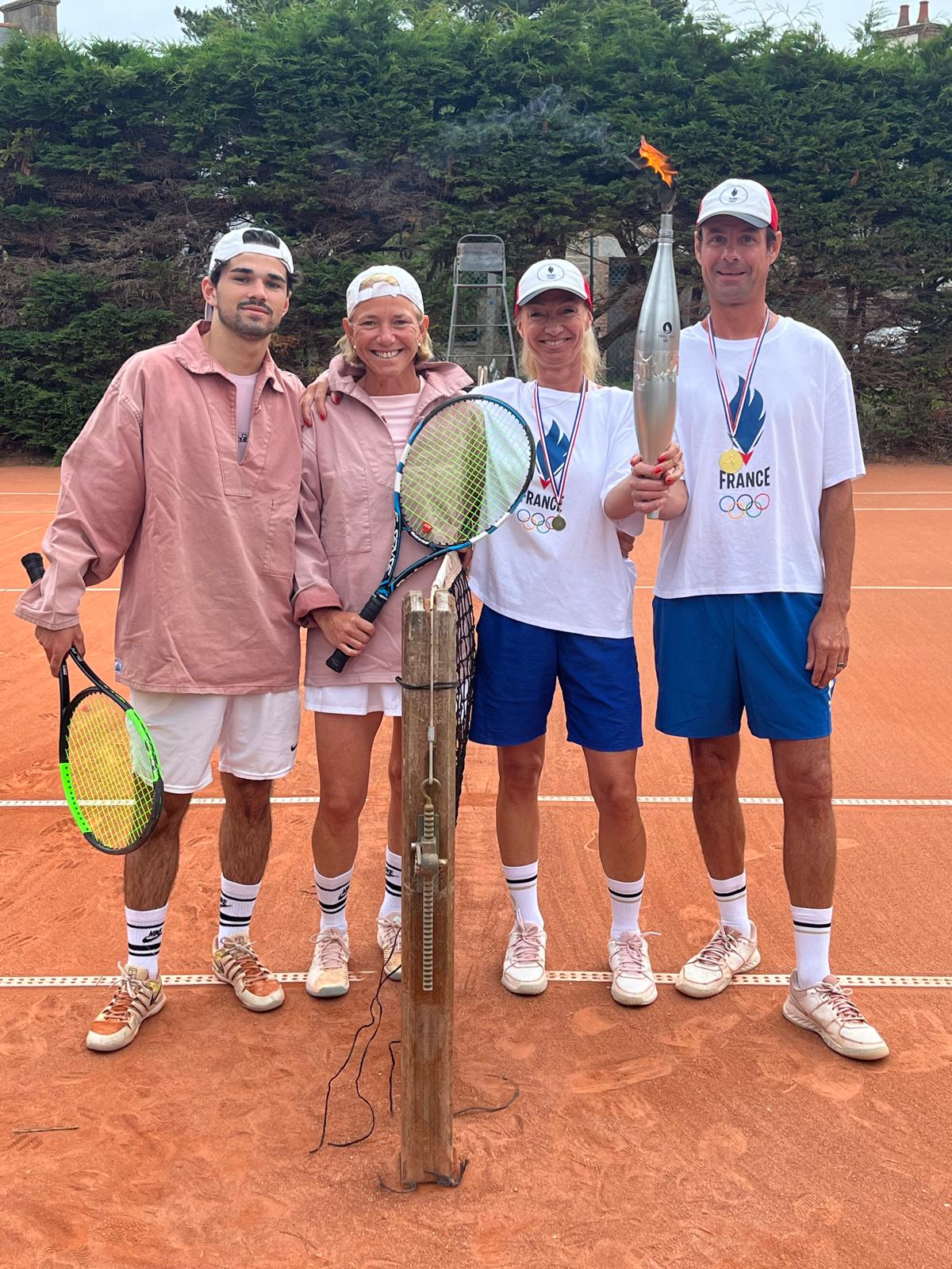 Double déguisé tennis Trébeurden