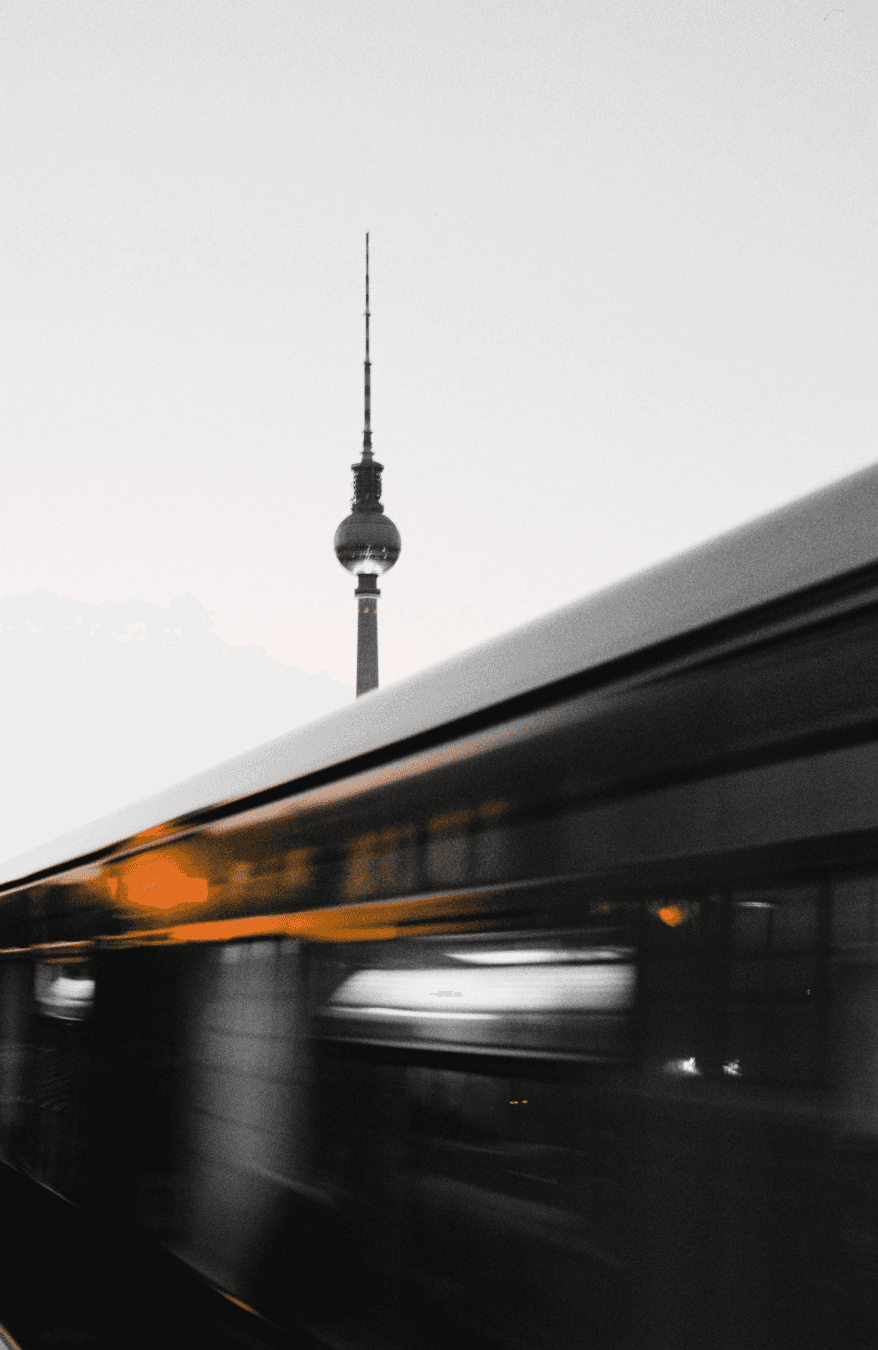 U-Bahn in Berlin als Symbol für die Simulationsstudie zu On-Demand-Verkehren der BVG