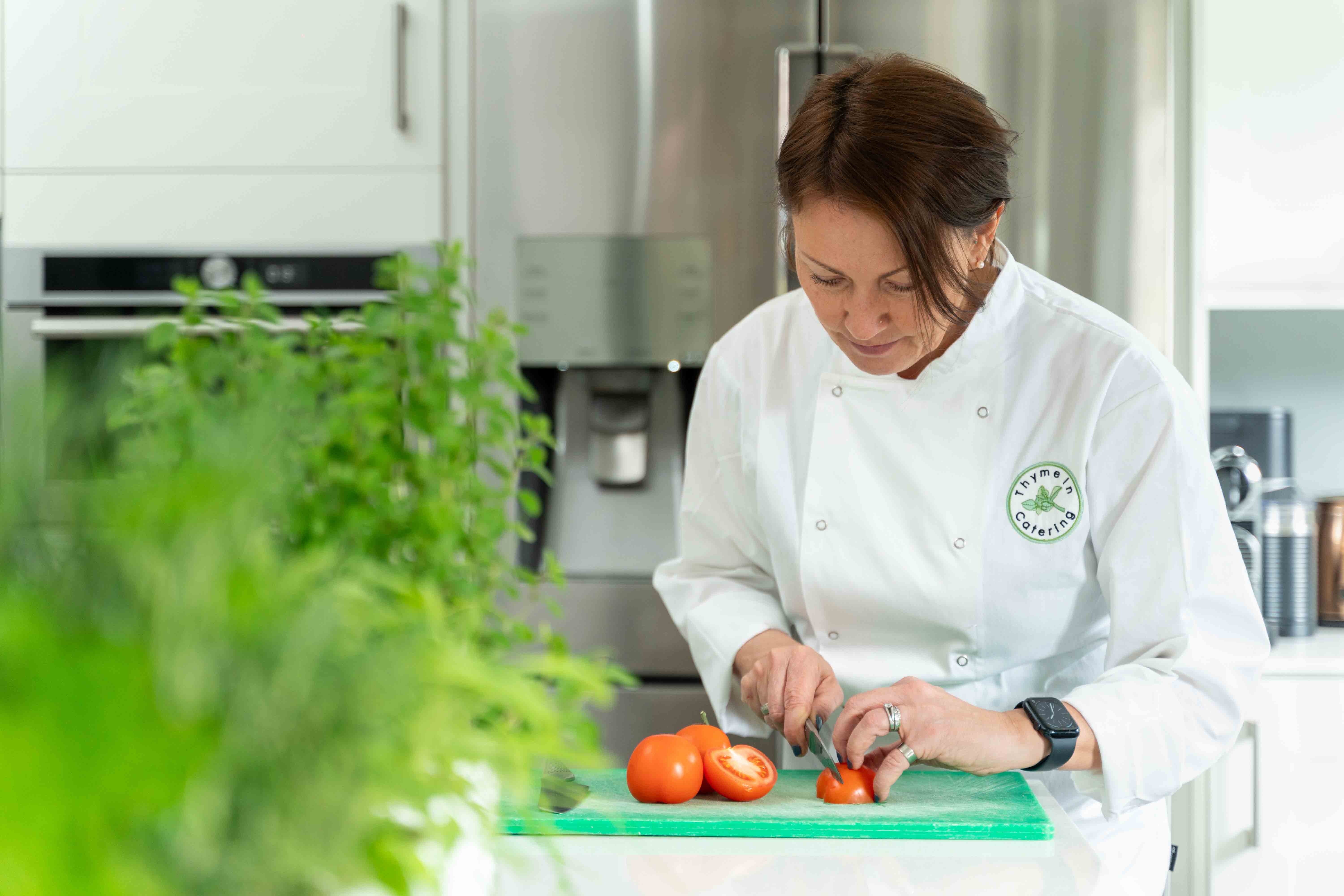 Private chef Prepairing Tomattos