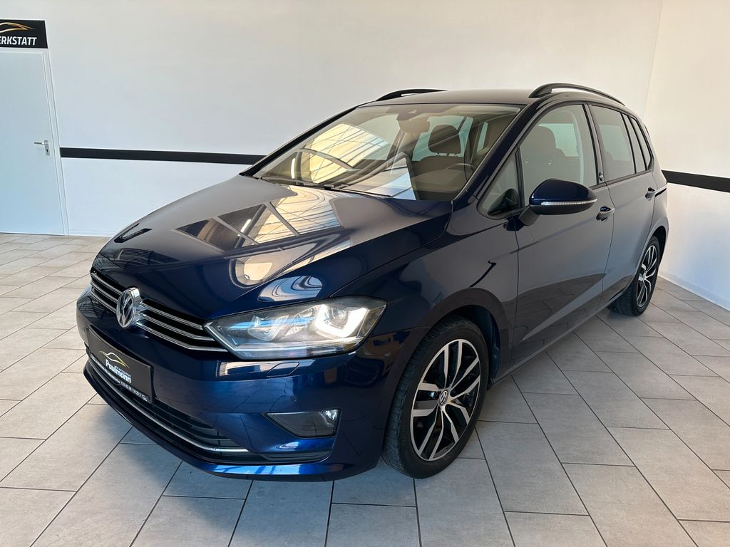 VW Golf Sportsvan 2017 BLUE Gebrauchtwagen - Hauptansicht