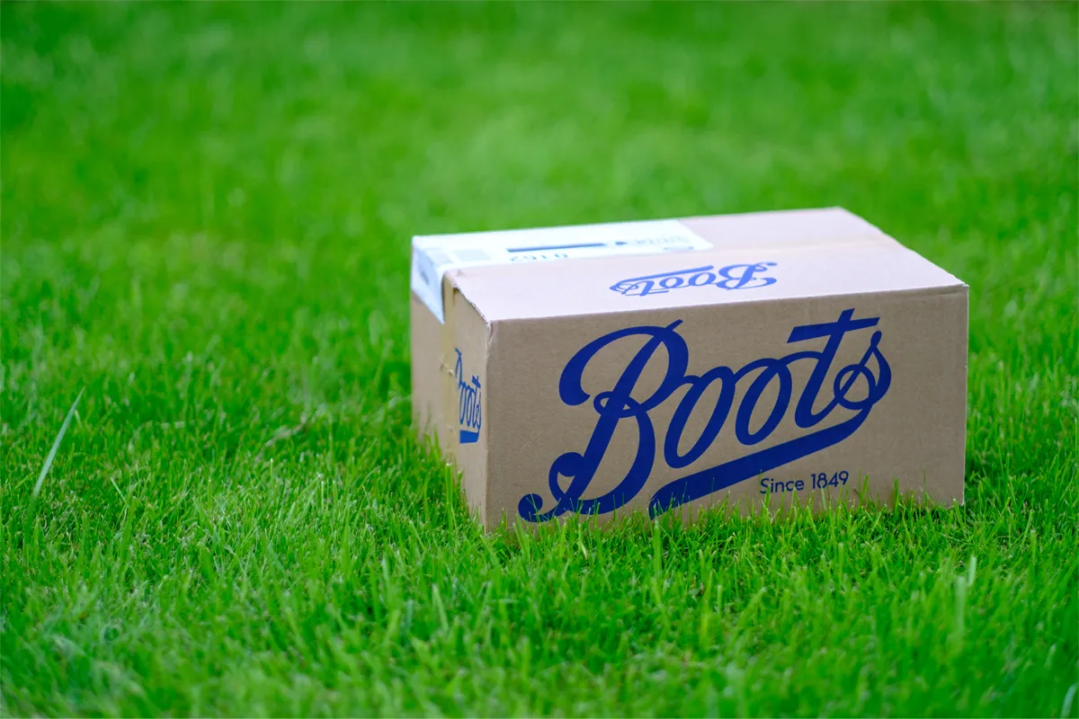 Magasiner på pall klar til utsendelse