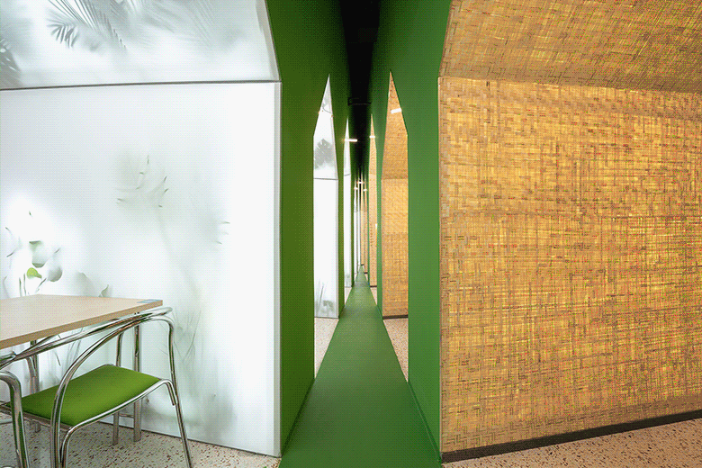 210219_Switch Photo_S.gif