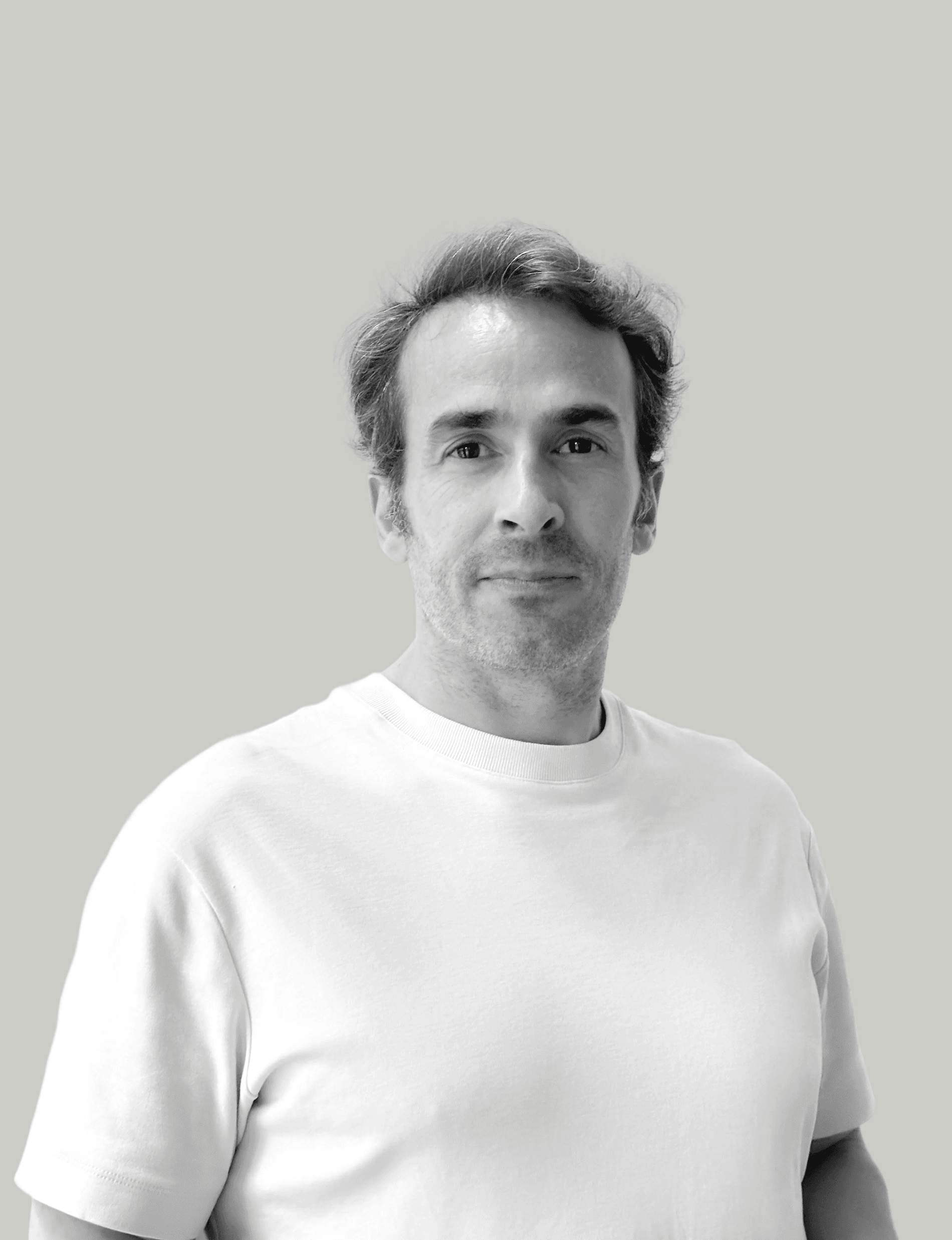 Secuencia de imágenes donde se ven momentos tipicos de un proceso de diseño estrategico