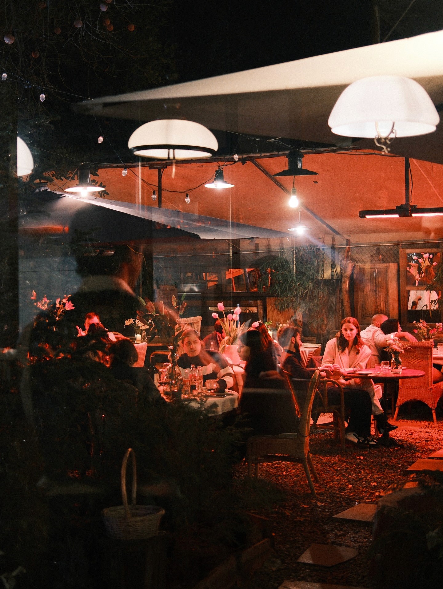 Mova Maisi greenhouse seating