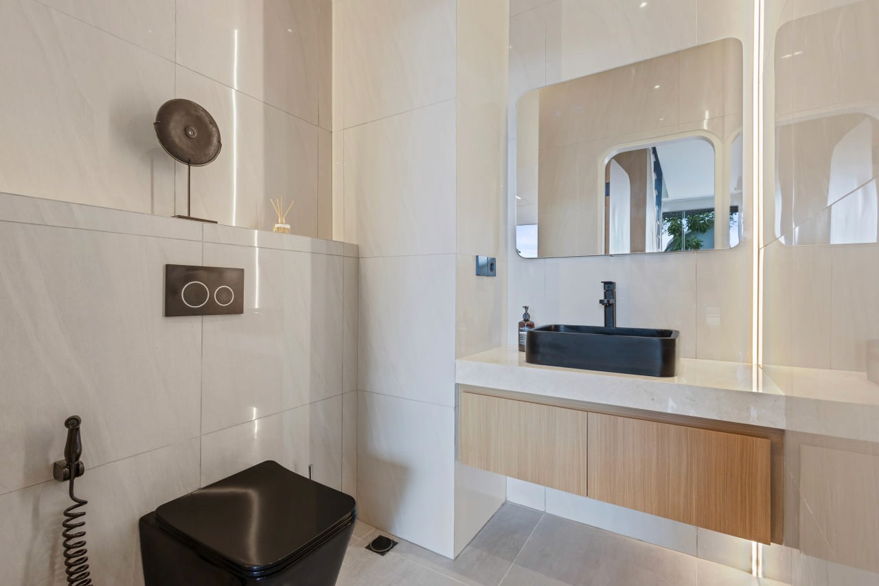 2-bedroom townhouses with rooftop and rice field views in Umalas