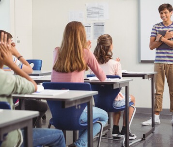 alunos do novo ensino médio em sala de aula