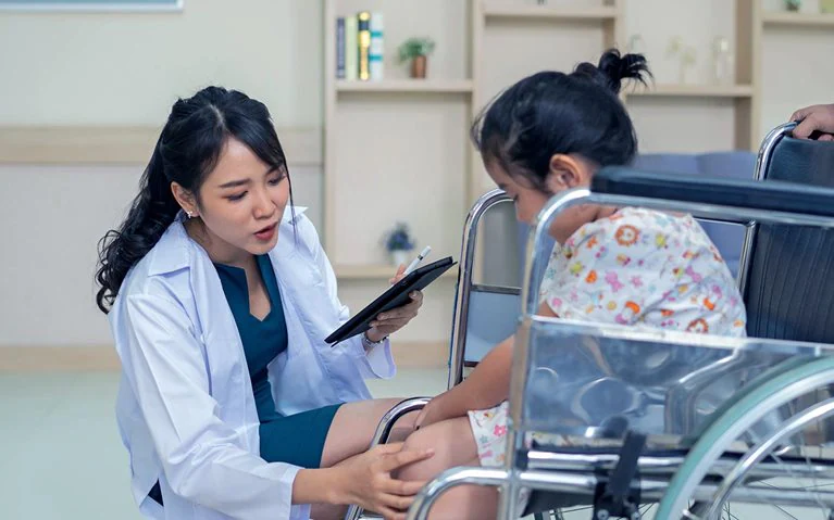 Man and woman discussing books