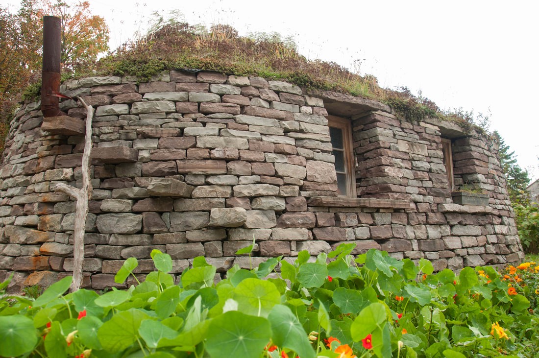 Trockenmauerkunstwerk Gebäude von Eric Landman