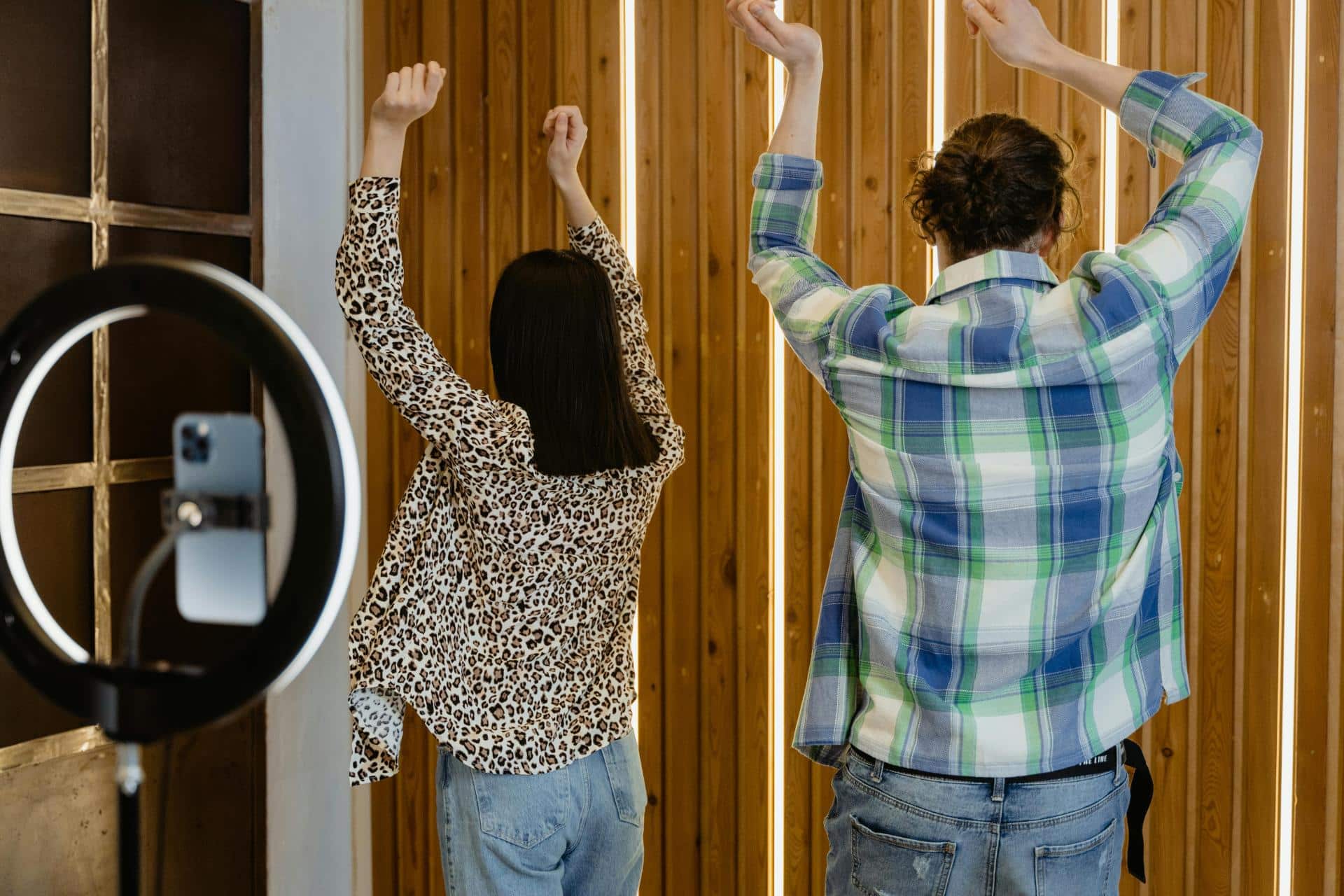 pexels mart production ()