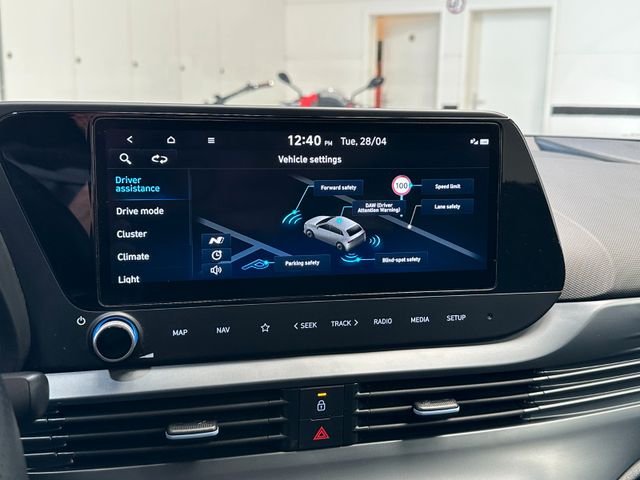 HYUNDAI i20 2023 BLUE Gebrauchtwagen - Galeriebild 20