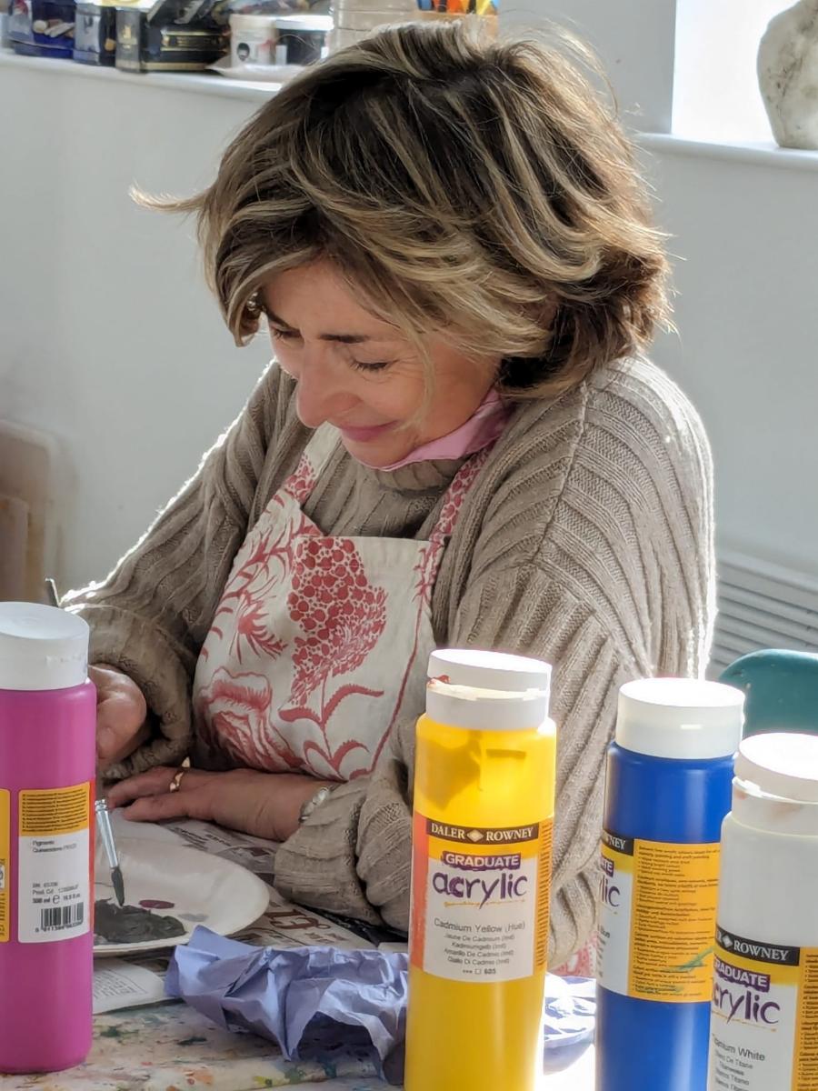 Lisa Jayne Art studio adults class