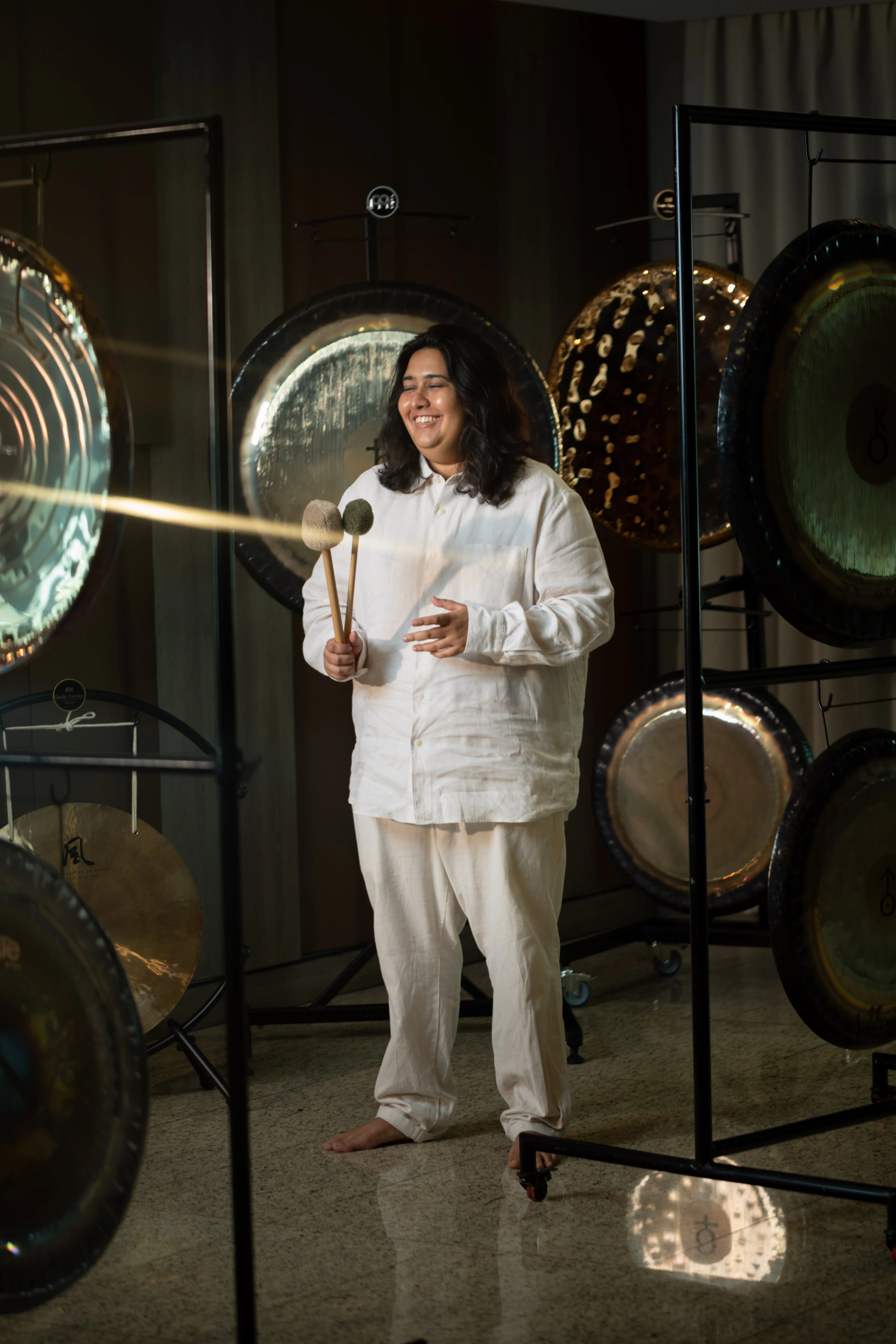 gong-bath-studio-sound-healing-bangkok-04-pree-energy-and-sound-bangkok