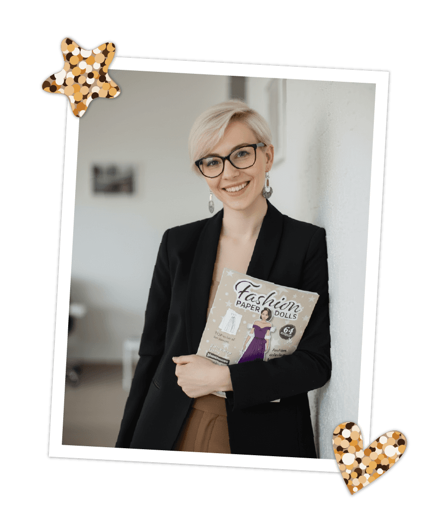 Photo of Aileen the author.