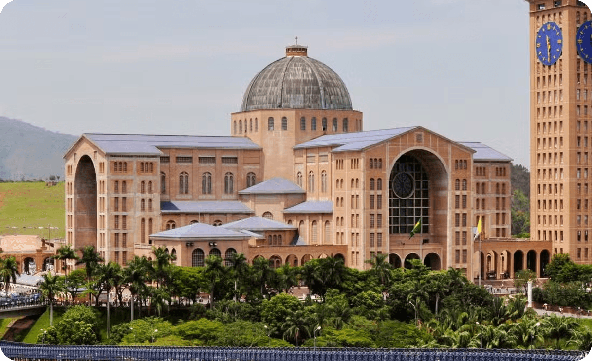 Excursión al Santuario de Aparecida y Canção Nova