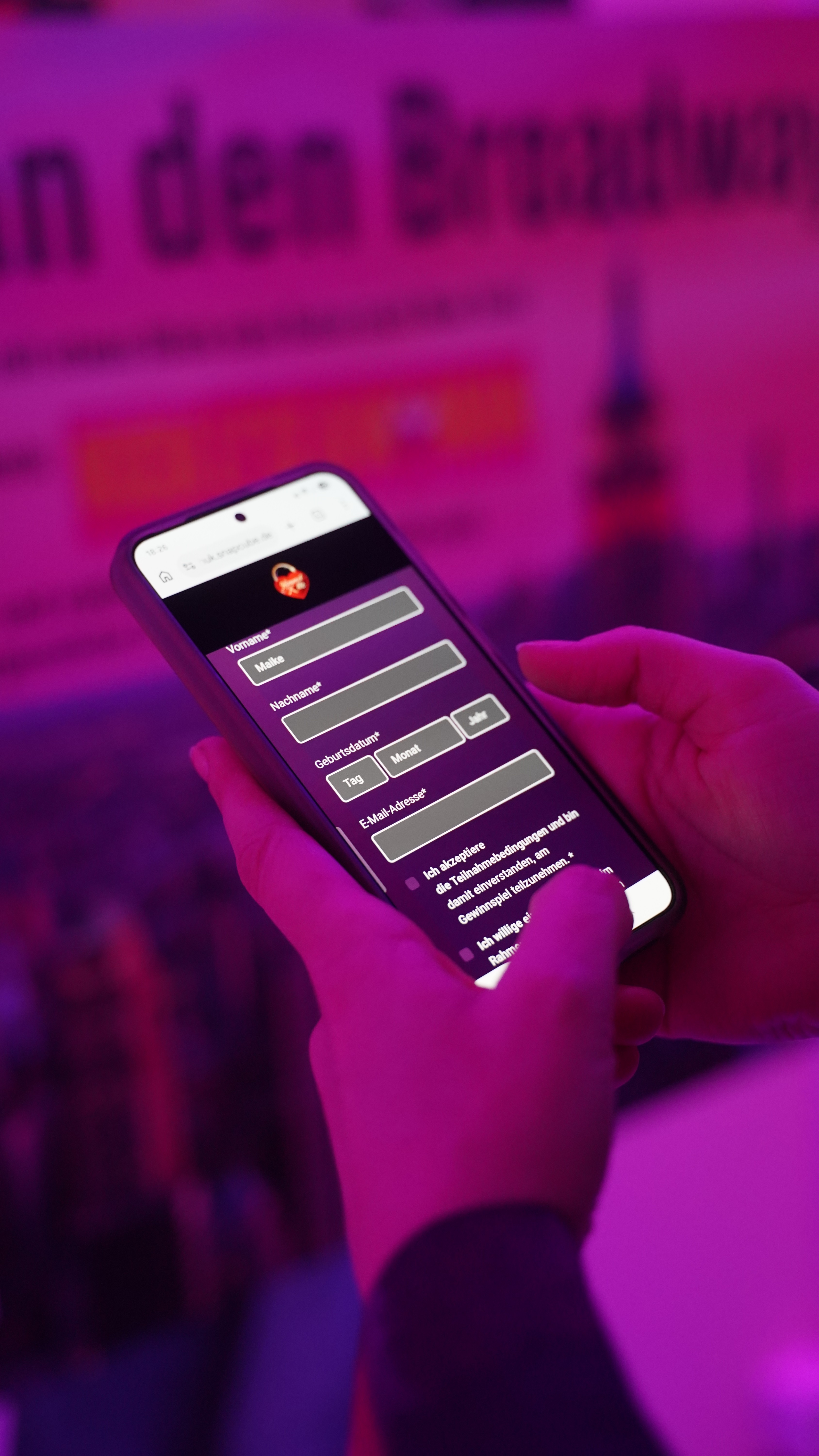 Eingabeformular der SnapCube GO Web-App zur Teilnahme an einem Gewinnspiel und zur Leadgenerierung.