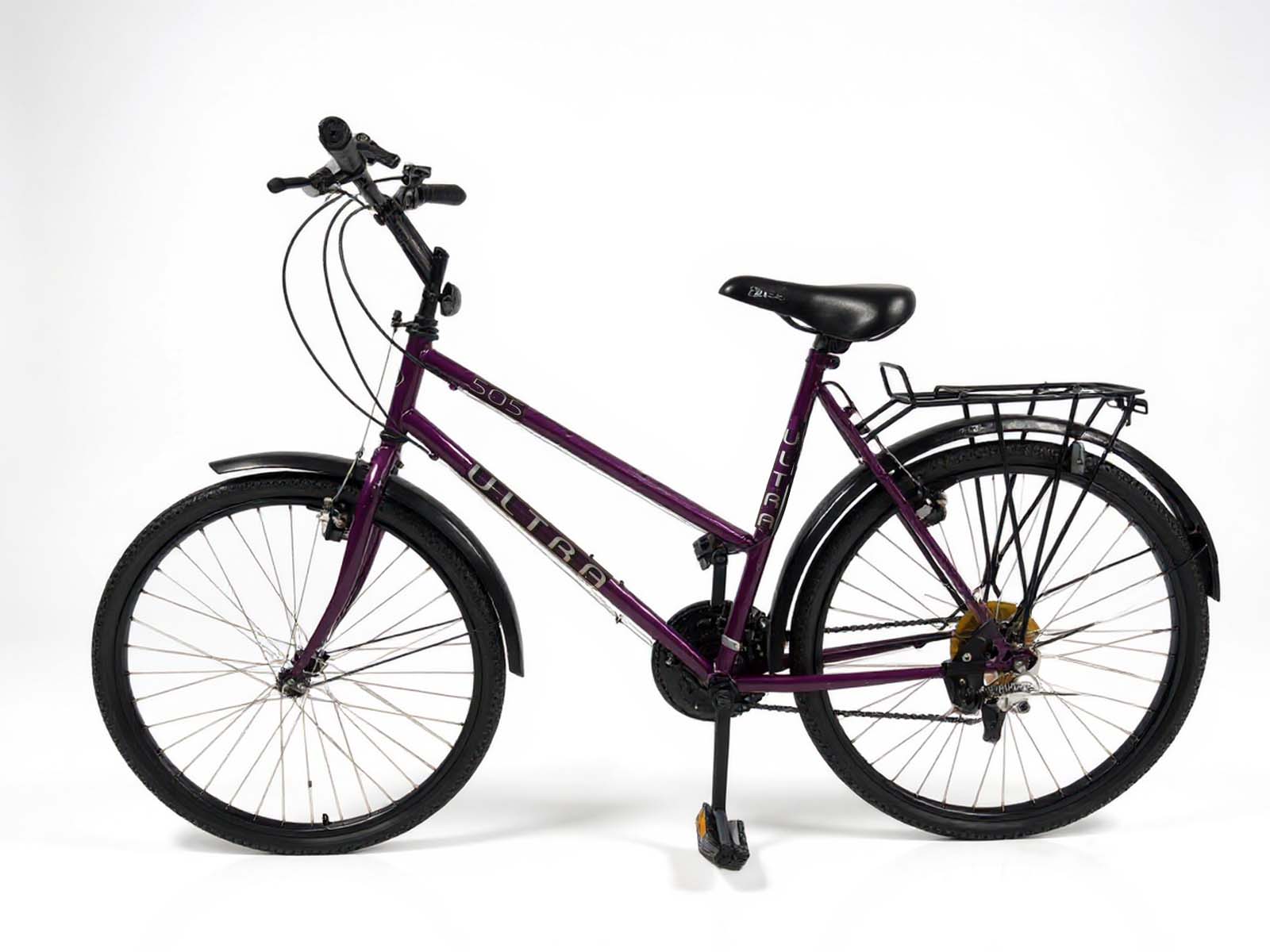 Ultra 505 damcykel 26 tum med 21 växlar och pakethållare – begagnad cykel servad hos cykelverkstad i Uppsala med full cykel service