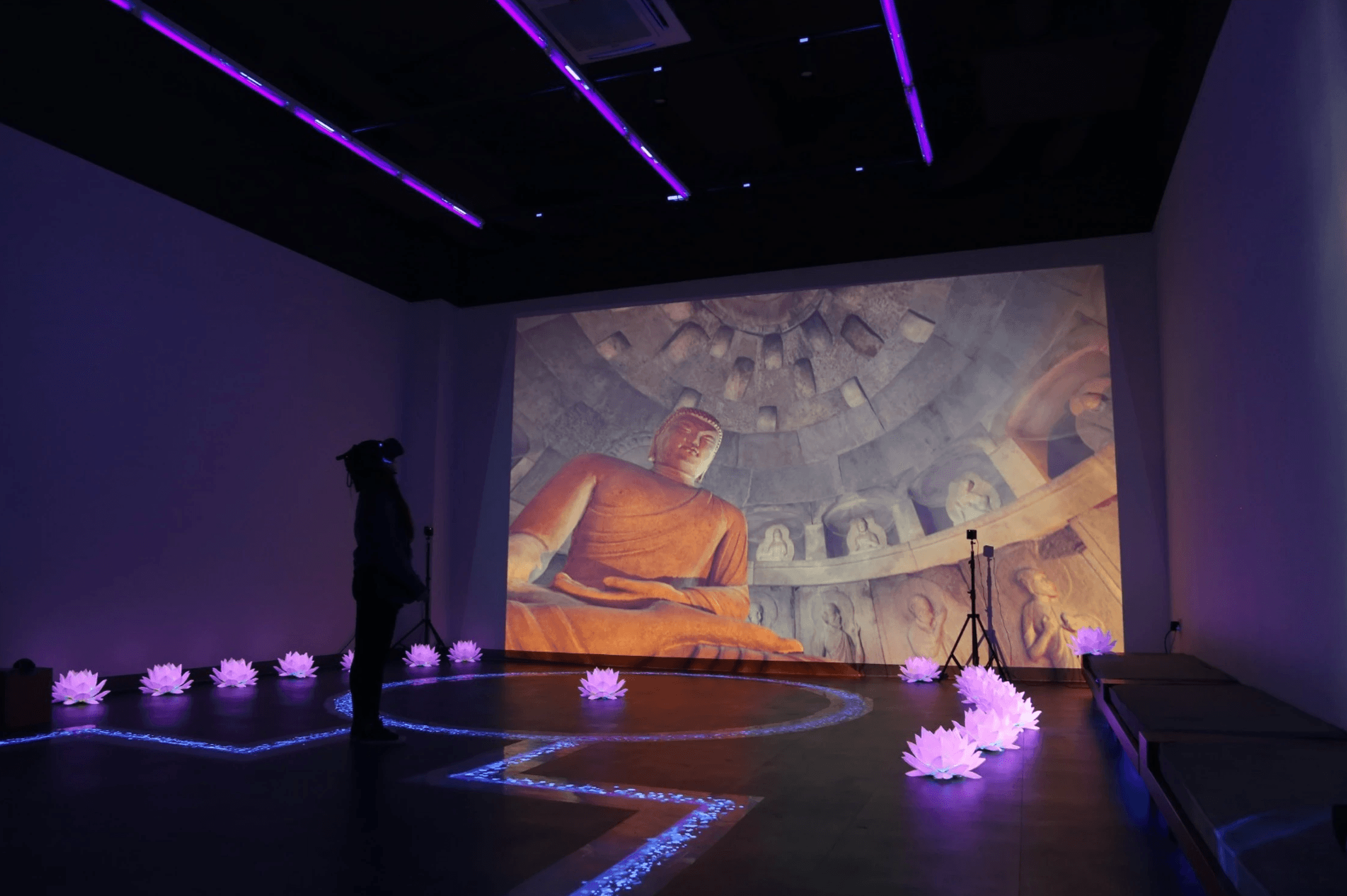 person with a vr headset on to see seokguram experience