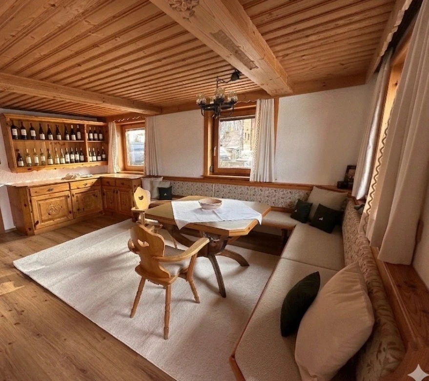 Main area in an traditional bavarian austrian house, dining area at Weitblick Zillertal
