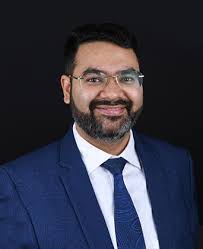 closeup photography of woman smiling