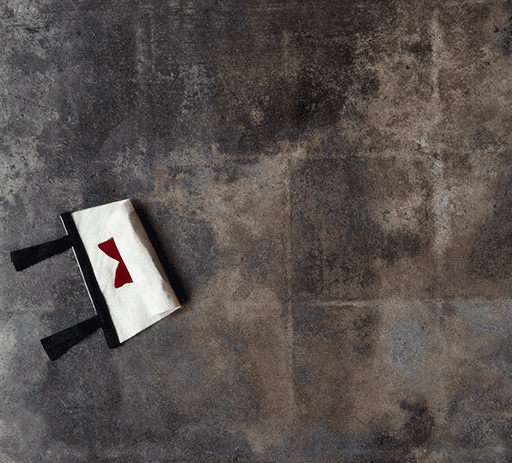 Belmont Pennant swag animation