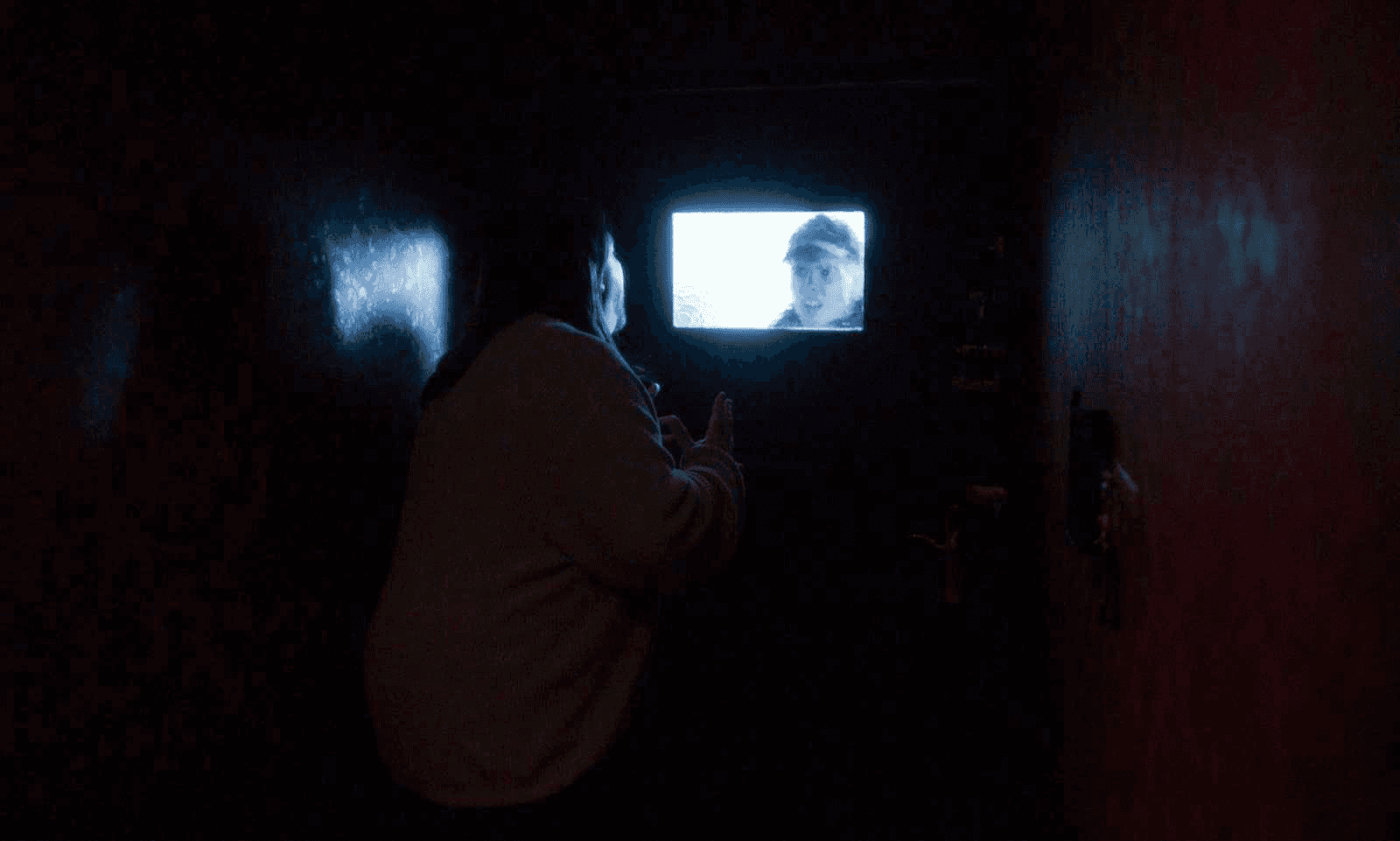 Still MoM [DOP: Marius Macarei]