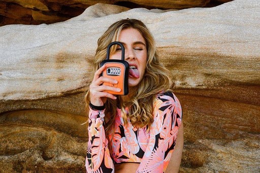 Models and Surf brand udentity design, visual design