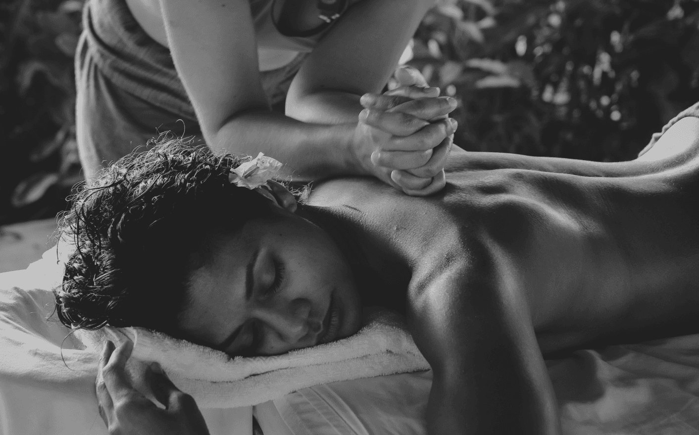 Therapeutic deep tissue muscle recovery in Sandton