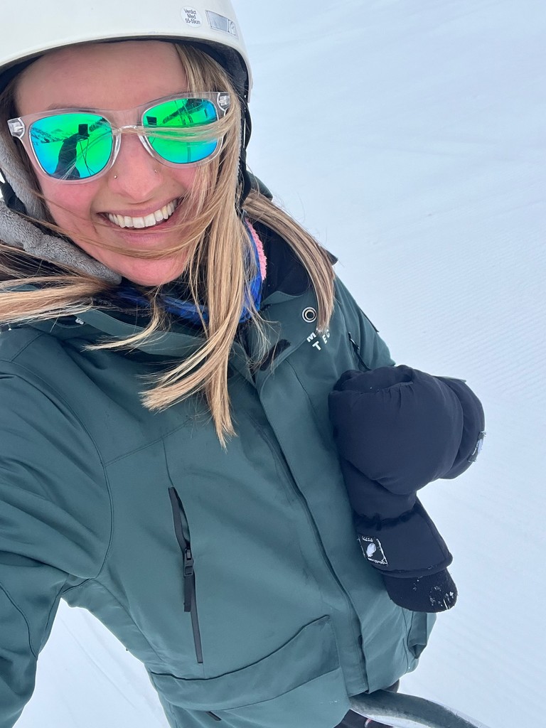 Fireside dinner setup for IQUW retreat guests