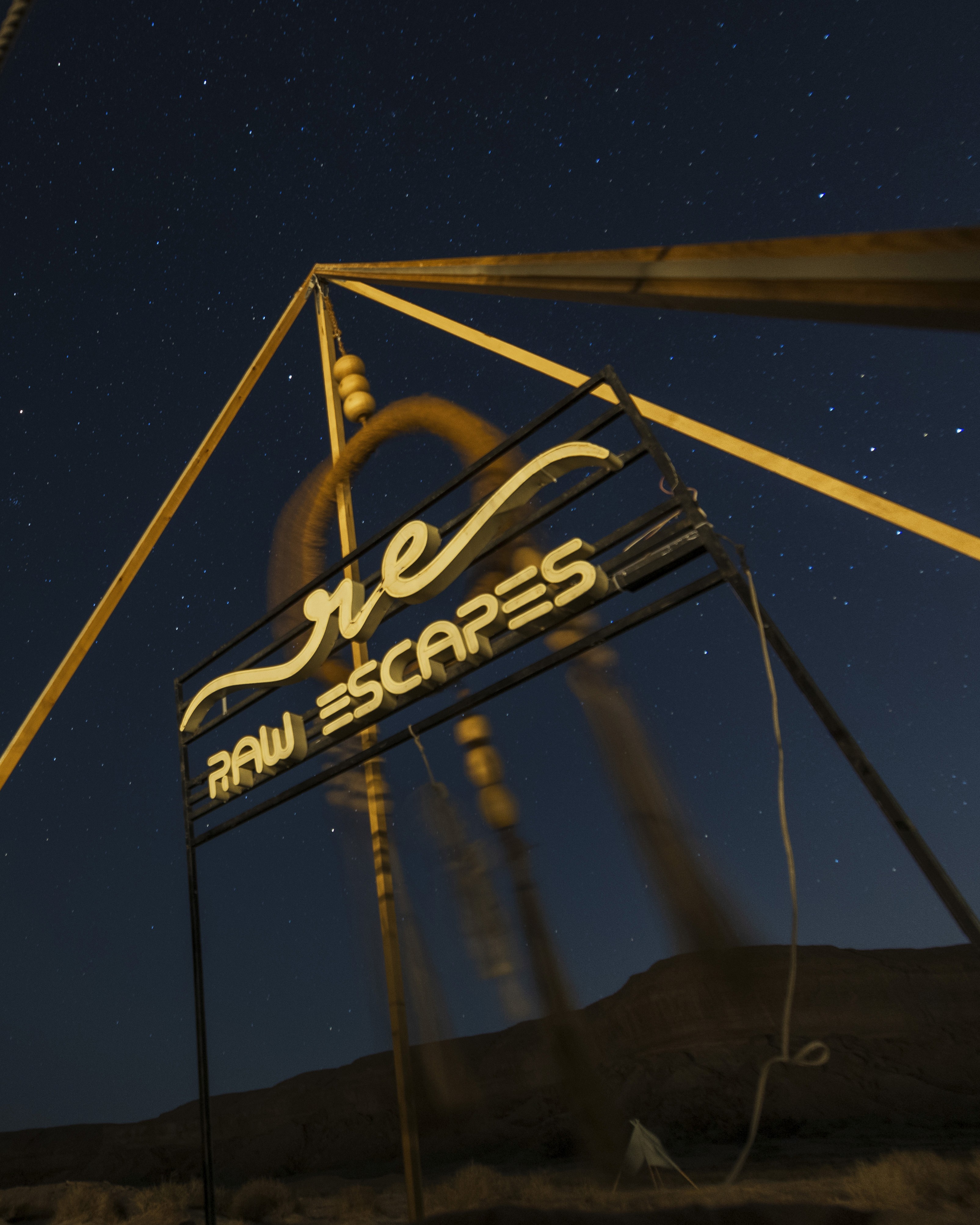 raw escapes camp