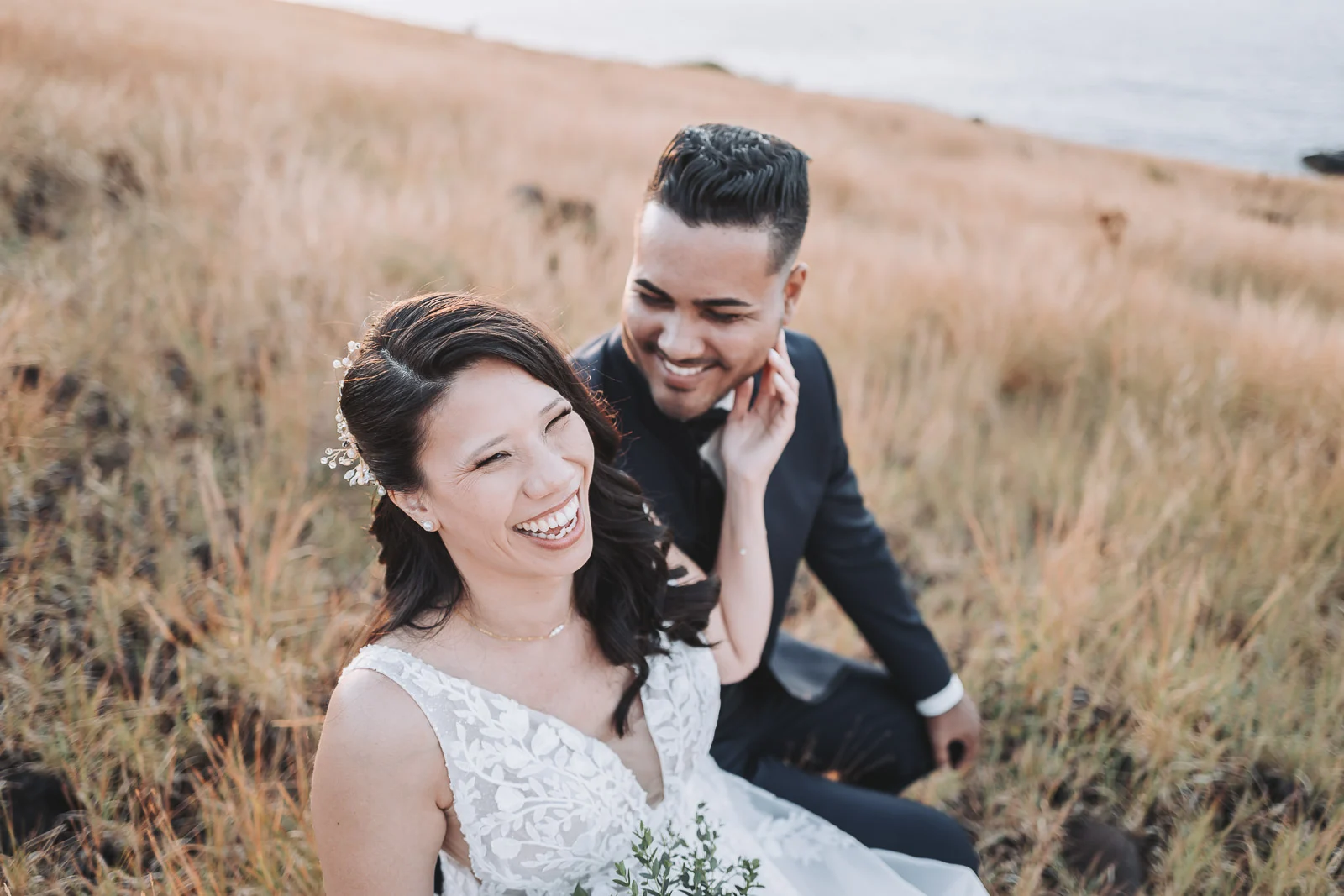 Session couple au coucher du soleil à La Réunion capturée avec Phase One IQ180 par David Dijoux