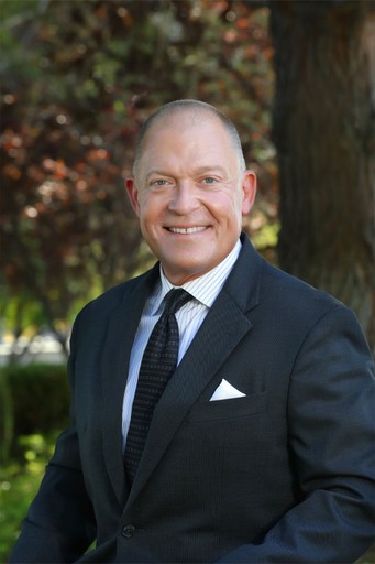 Robert Enos, Attorney at Law. Sims, Lawrence & Broghammer.