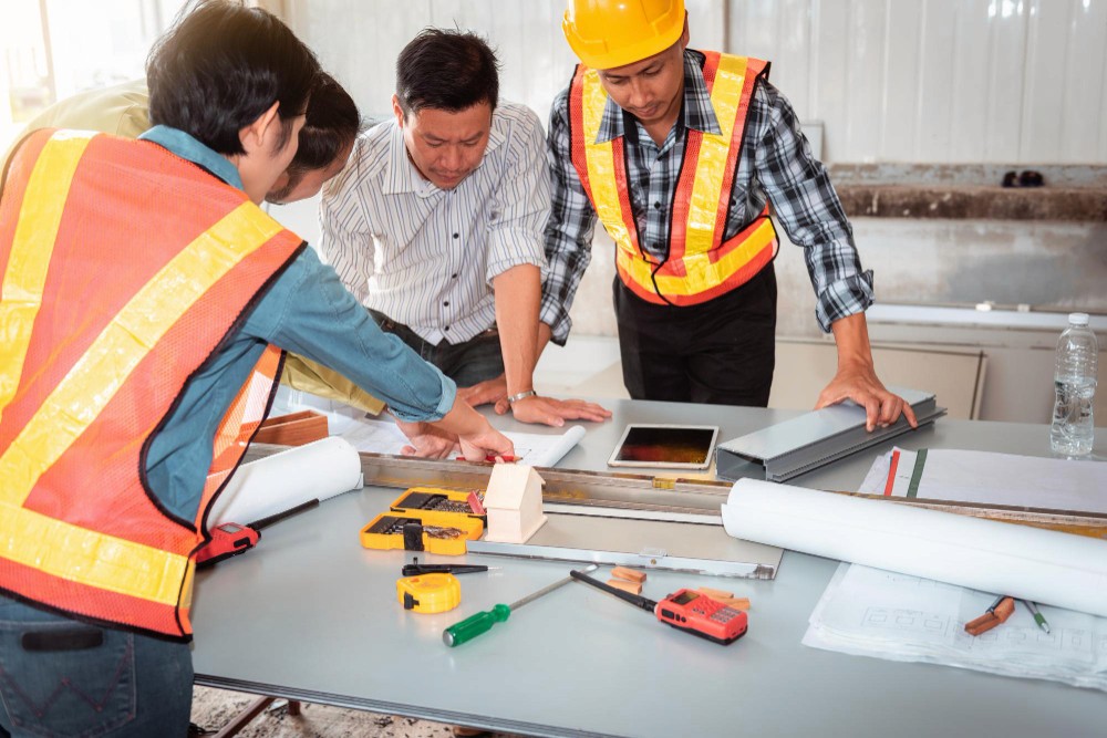 BW Design Centre 是一支擁有16年豐富經驗的專業設計團隊,我們專注於社區設計,致力打造更好社區環境。我們的服務涵蓋多個領域,包括醫療安老、教育空間、NGO非牟利組織、藝術設計、宗教團體、社區美化,以及環保ESG項目。我們透過專業工程和設計方案,從初步概念到完整執行,提供一站式服務,幫助客戶提升品牌形象,實現空間轉型,優化您的社區空間!無論是改善社區設施或推動可持續發展,我們都以創新和實用為本,確保每個項目都帶來實質價值。