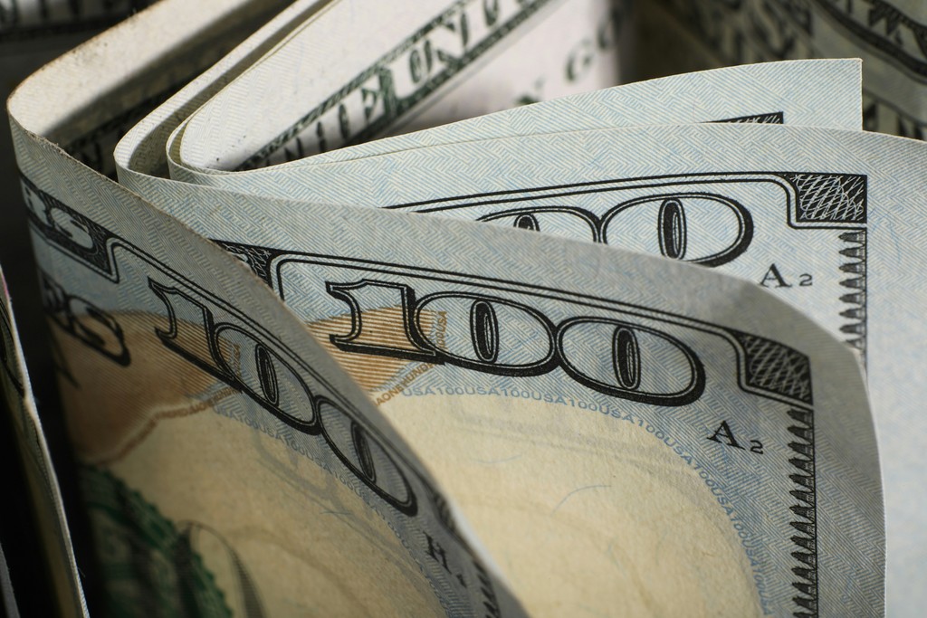 Traditional fintech accounts are being supported and integrated with stablecoin solutions (Giorgio Trovatto / Unsplash)