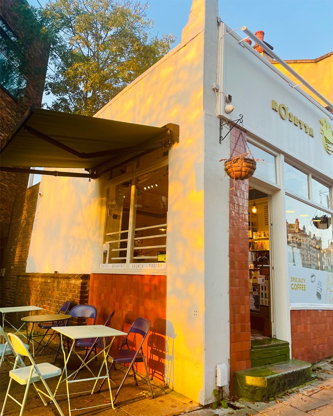 Outside family coffee shop in Muswell Hill.