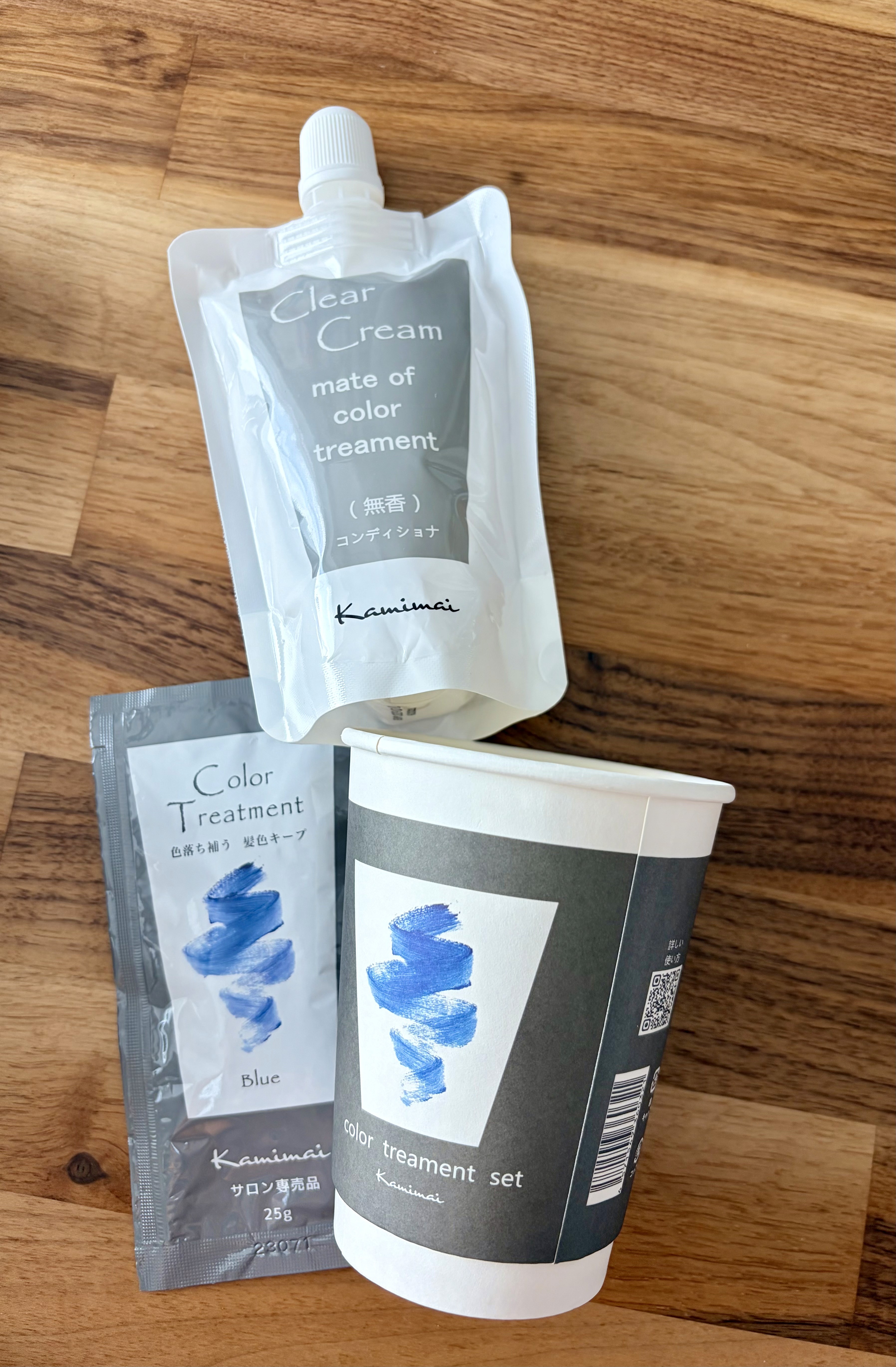 Kamimai Blue treatment set with cream base and measuring cup