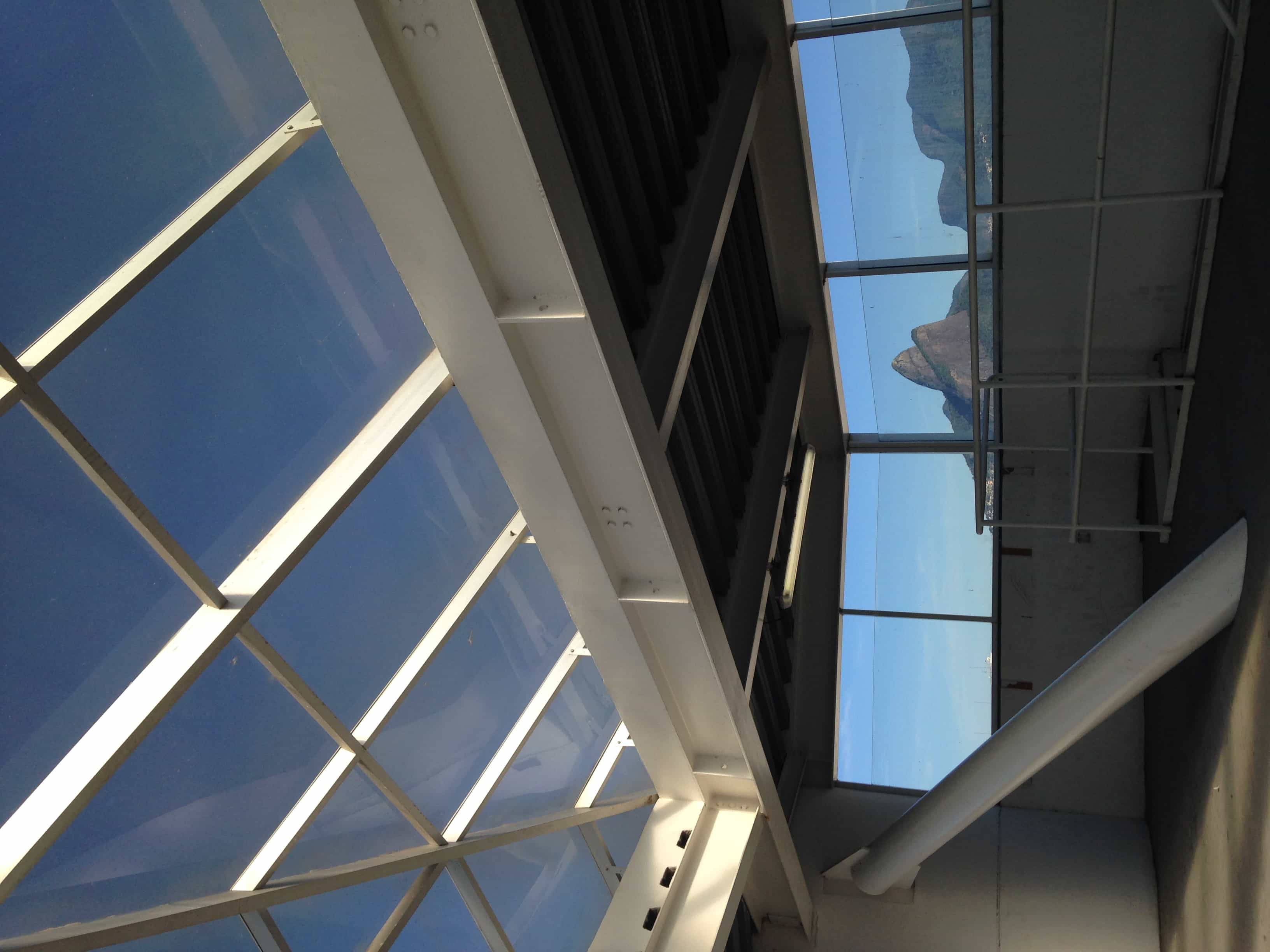 a very tall structure with a sky in the background