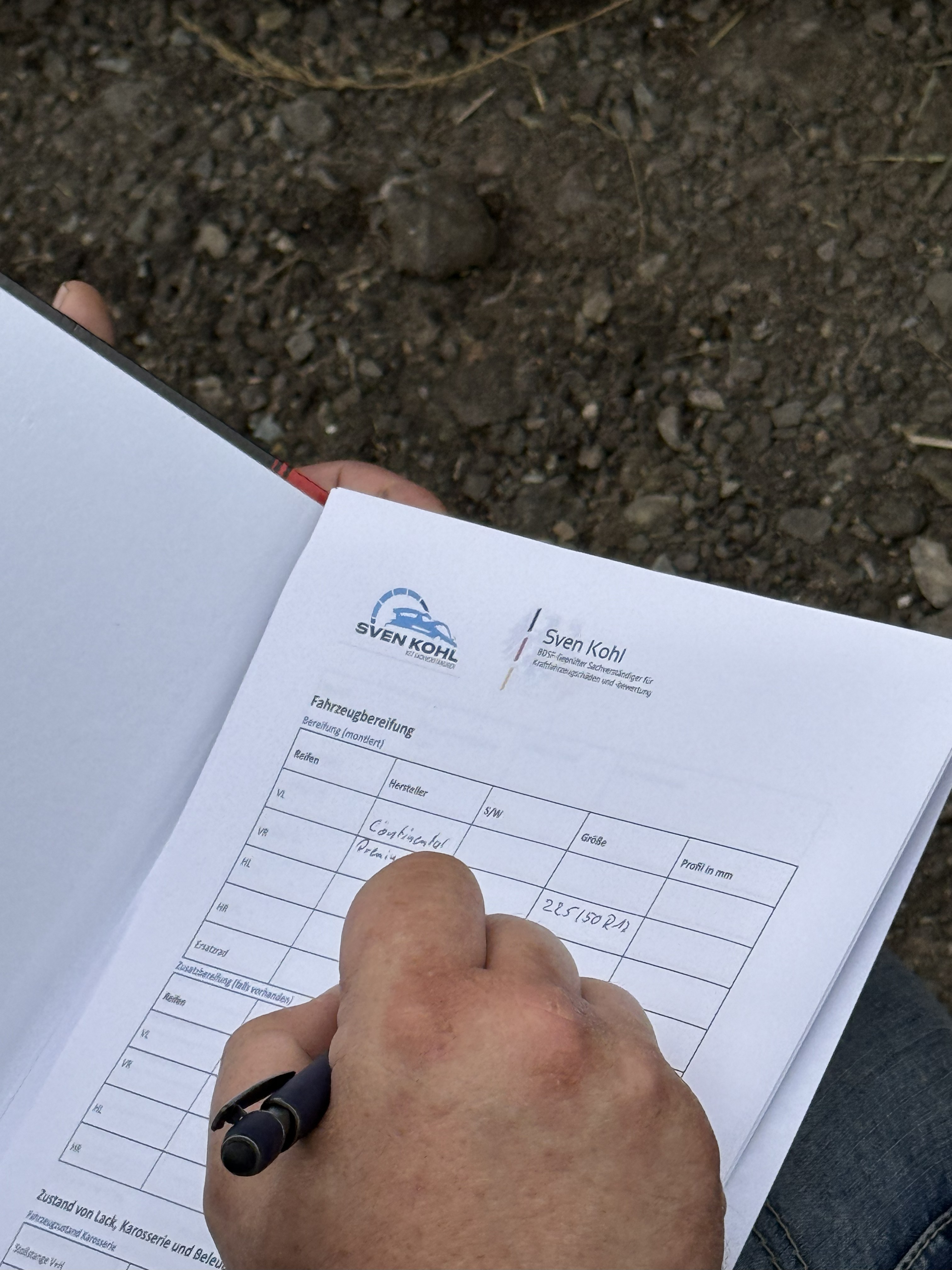 Wertgutachten und Fahrzeugbewertung