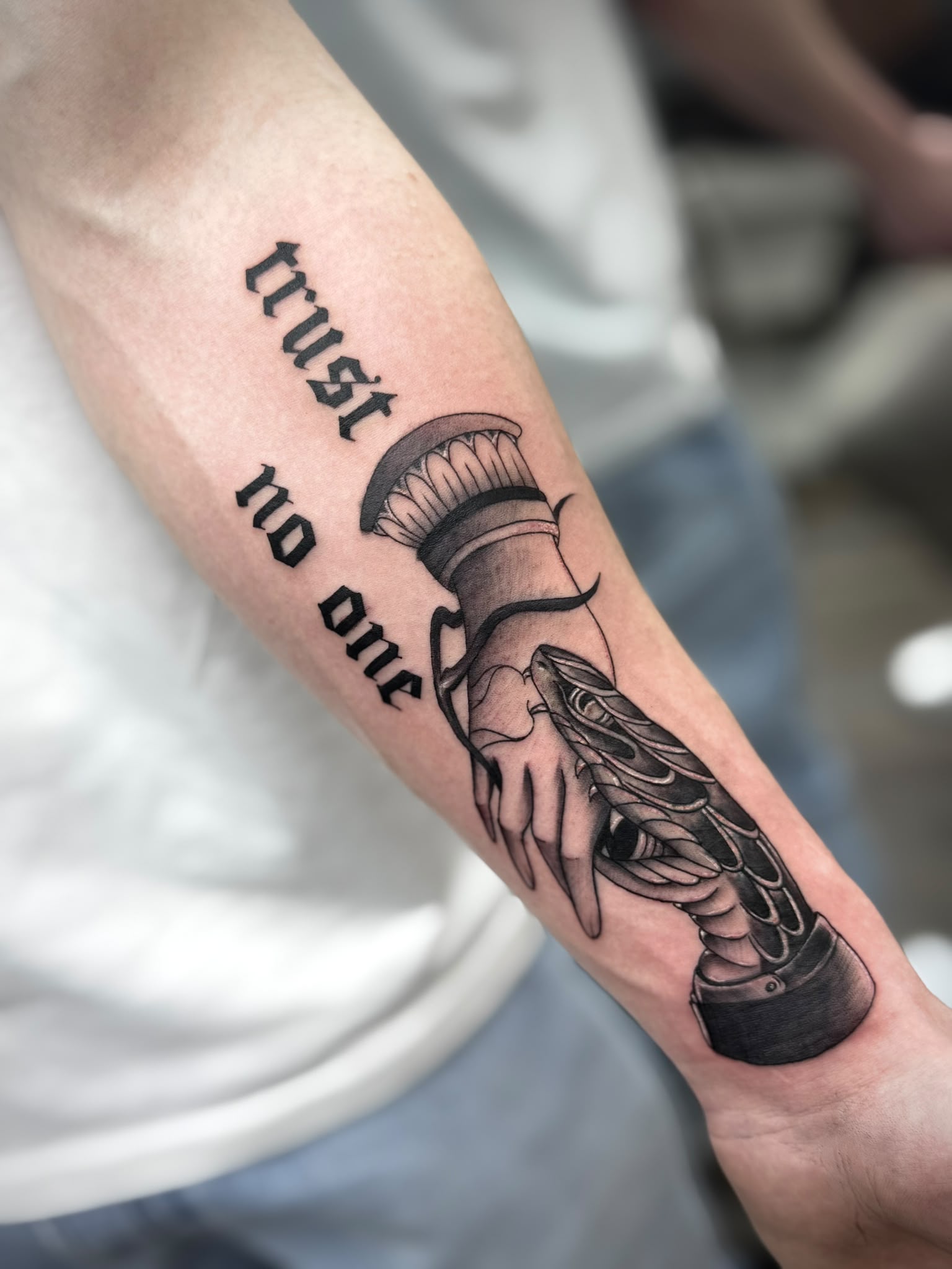 Lettering Tattoo – Blackline V1 Passau