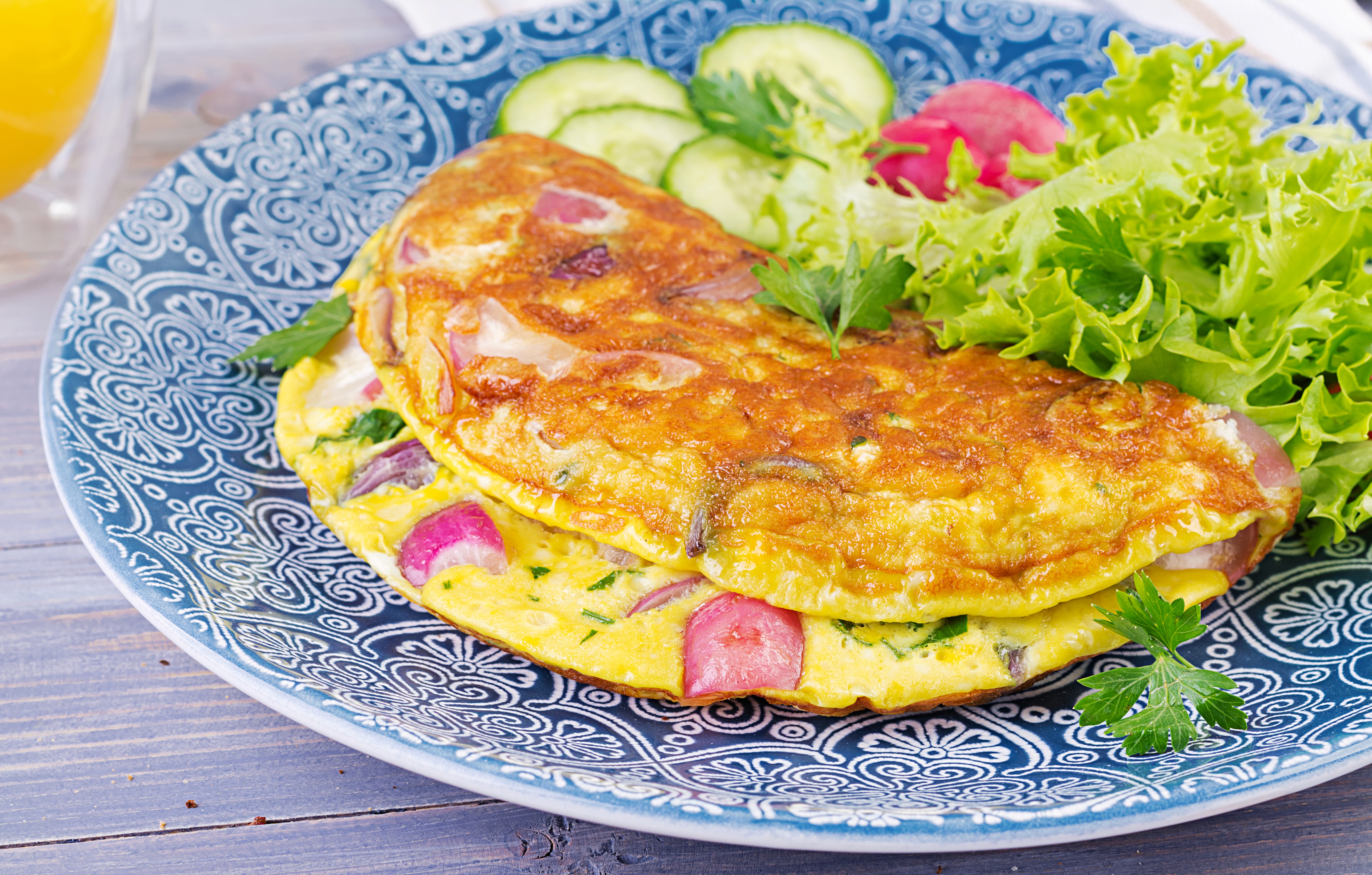 Omletă Țărănească 250g + Mini Salată 120g