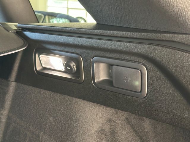 OPEL Astra 2024 BLUE Gebrauchtwagen - Galeriebild 24